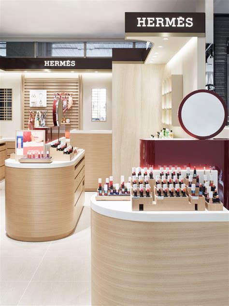 Hermes isetan